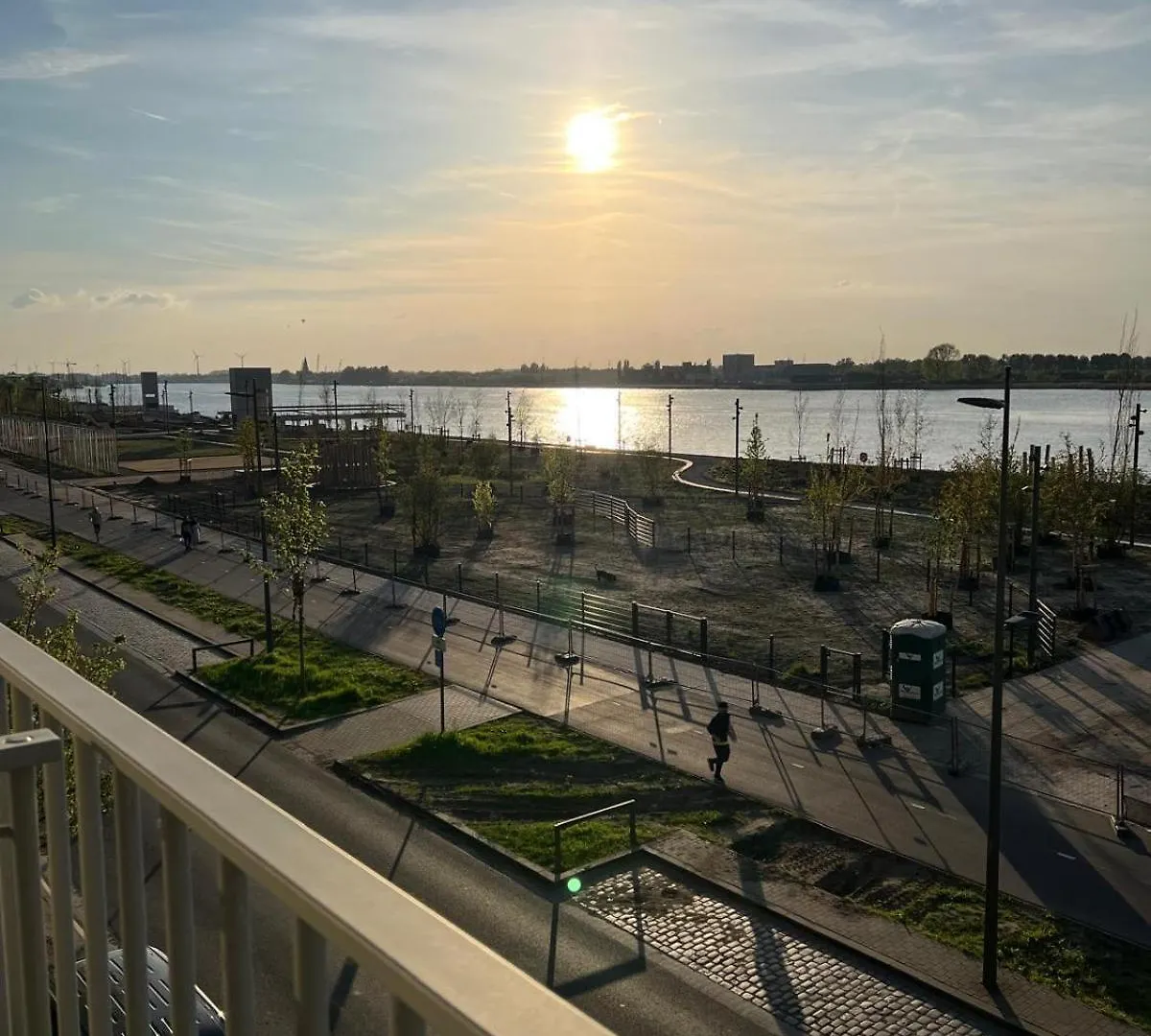Apartamento Luxe-Appartement Aan De Schelde Amberes